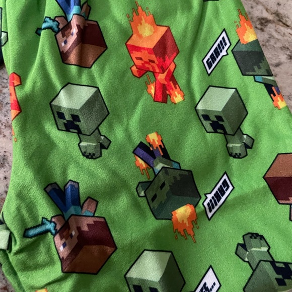 Minecraft Boys Long Sleeve Pajamas Set 2 piece size 4/5 New ✨ - Picture 5 of 9